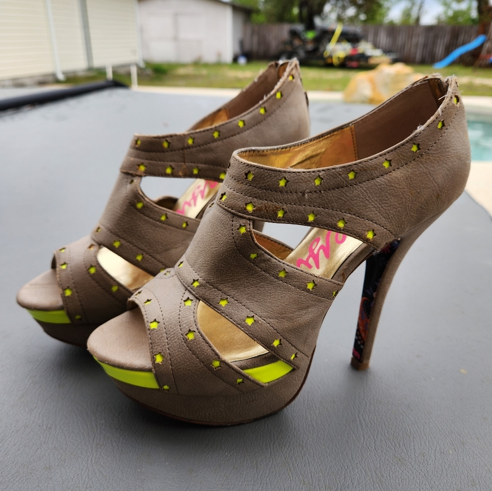 Betseyville betsey johnson heels 8.5 - Picture 8 of 10